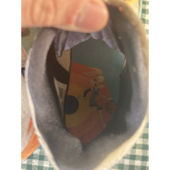 Nike Kids Sneakers Lebron XVIII Low (PS) Space Jam Tune Squad DJ3761 115 Size 3Y - Picture 8 of 10